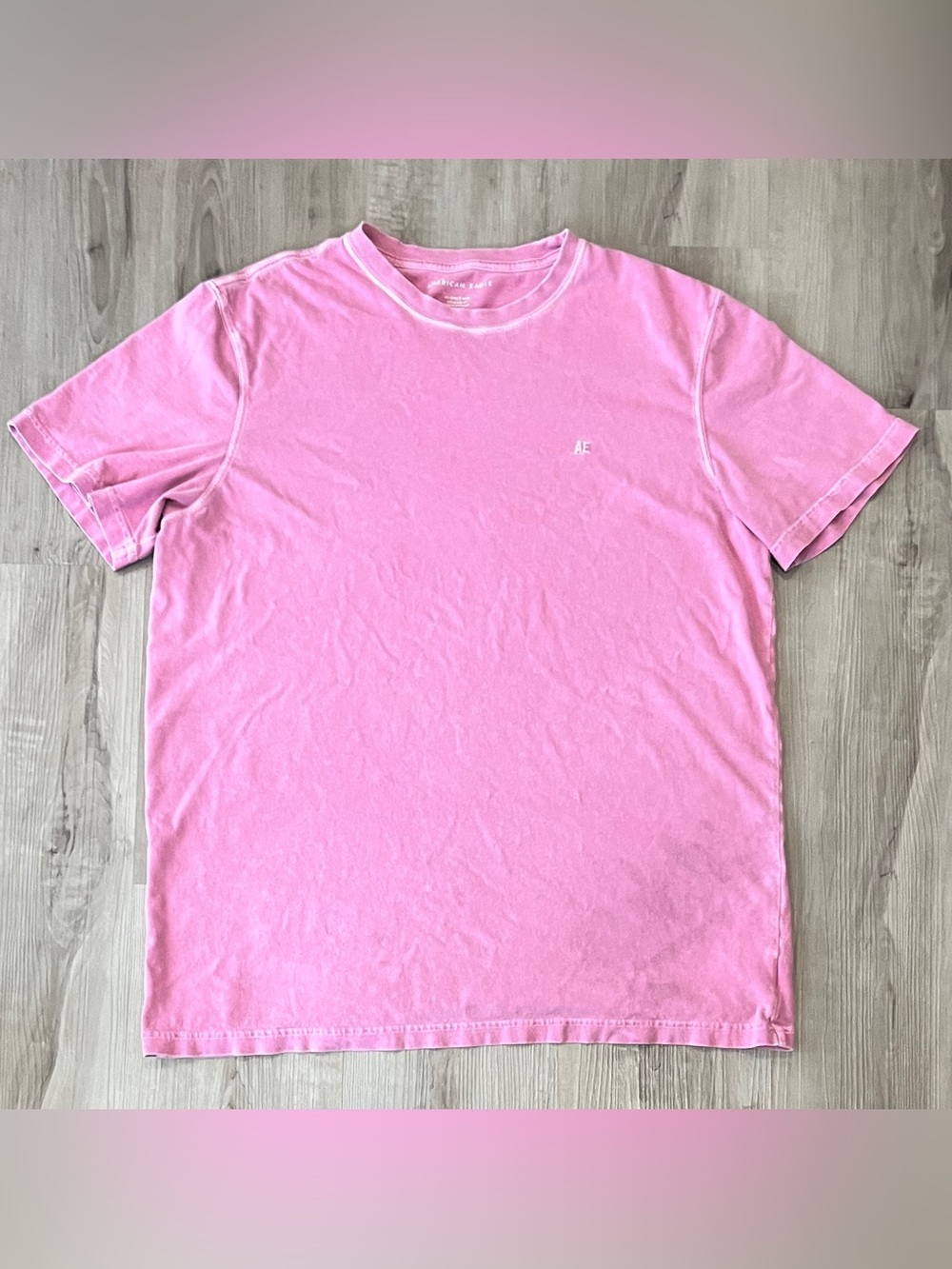 American Eagle Outfitters Light Pink Crewneck Tee
